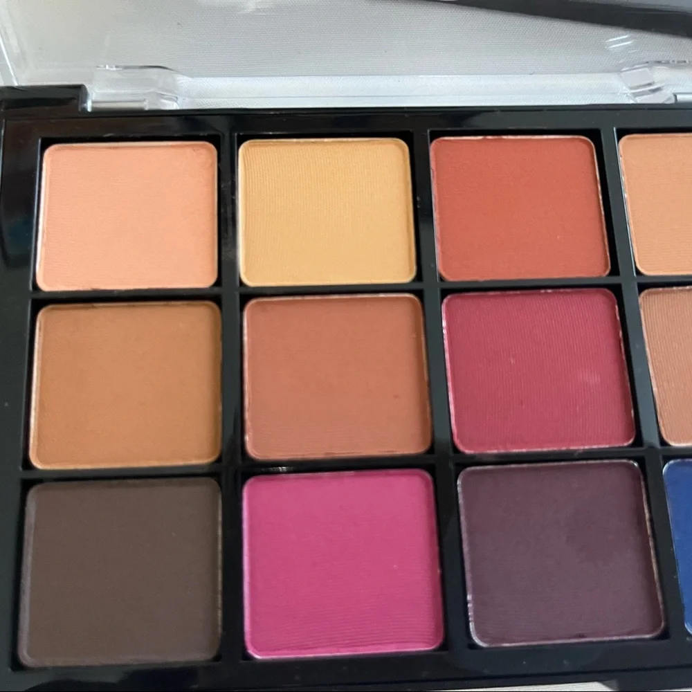 3 Viseart Palettes—Neutral Matte, Warm Matte, Neutral Matte 2 Milieu